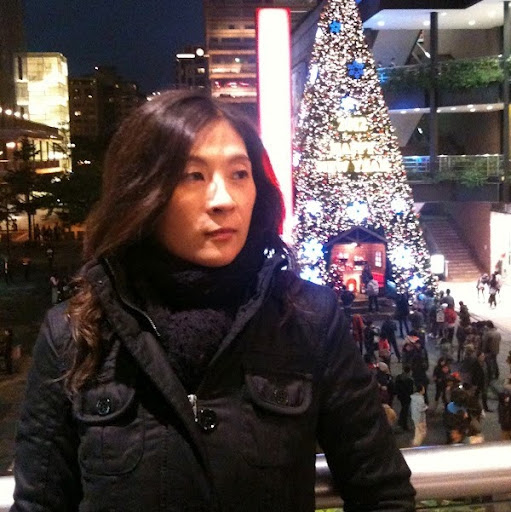 Yvonne Lin Photo 15