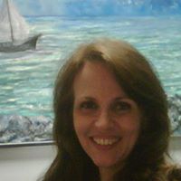 Melanie Cross Photo 17