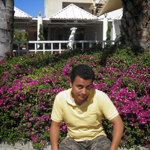 John Youssef Photo 19
