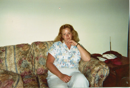 Jennifer Farrell Photo 27