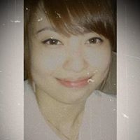Linda Wang Photo 34