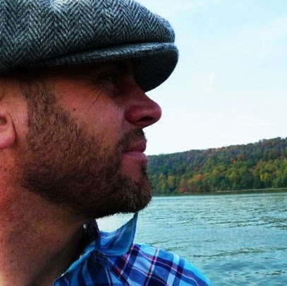 Brian Sanderson Photo 15