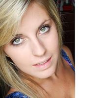 Hannah Elliot Photo 8