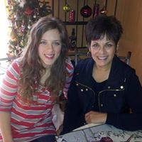 Danielle Carr Photo 15