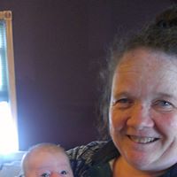 Elizabeth Reiser Photo 13