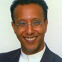Salah Ali Photo 44