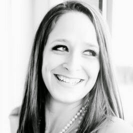 Sara Chapman Photo 37