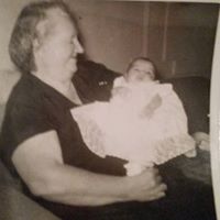 Debbie Lowery Photo 22