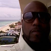 Torrance Walker Photo 18