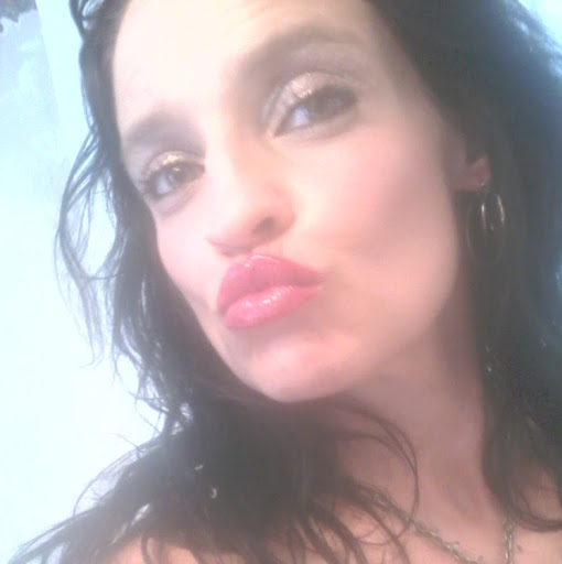 Angela Donovan Photo 16