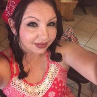 Rebecca Ledford Photo 10