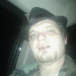 Zachary Owens Photo 23