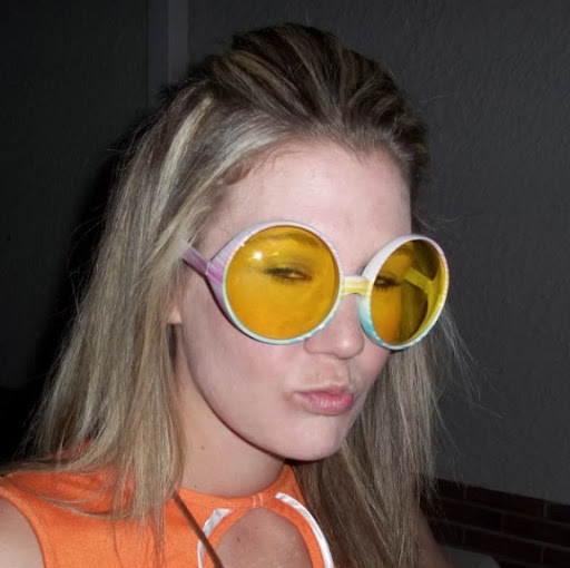 Kathleen Allison Photo 14