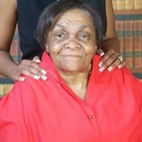 Martha Yates Photo 18