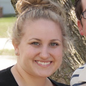 Megan Lyon Photo 36