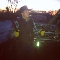 Andrew Russell Photo 31