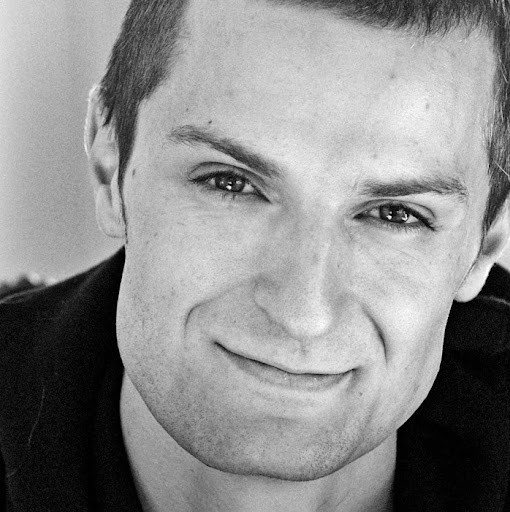 Christopher Kemp Photo 25