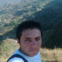 Alexander Reina Photo 20