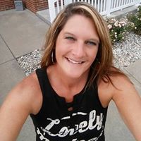 Laura Kramer Photo 39