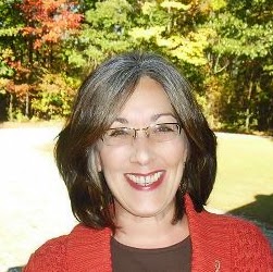 Denise Wallace Photo 31