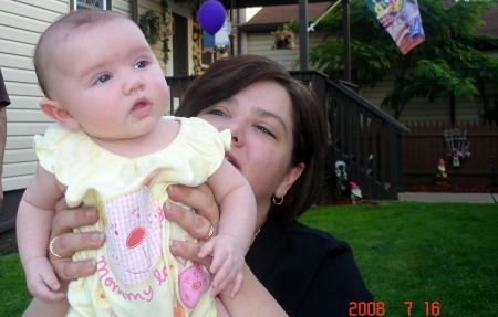Heather Schneider Photo 5