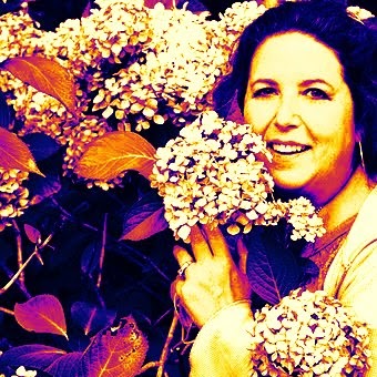 Debra Lucas Photo 33