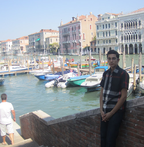 Mohamad Hussein Photo 20