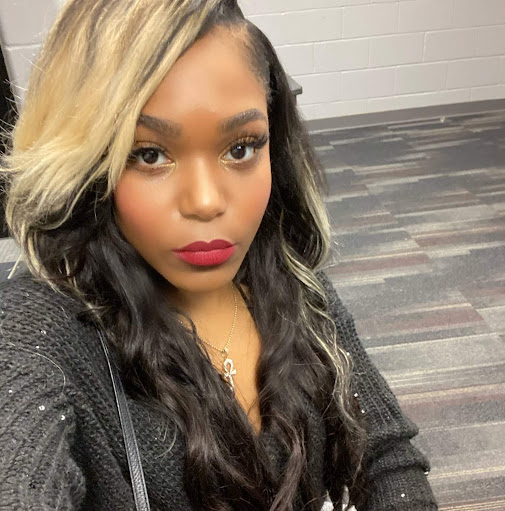 Lorena Williams Photo 35
