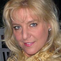 Doreen Robinson Photo 8