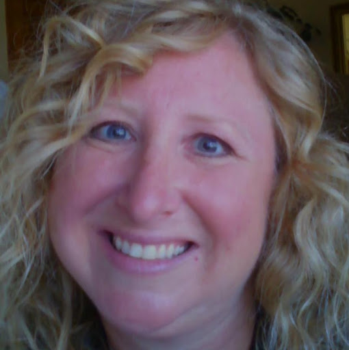 Michelle Tabor Photo 15