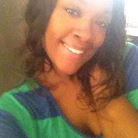 Traci Hardy Photo 16