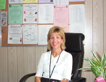 Carol Carter Photo 29