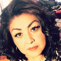 Elizabeth Montoya Photo 32