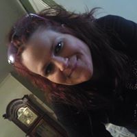 Vanessa Grimes Photo 26