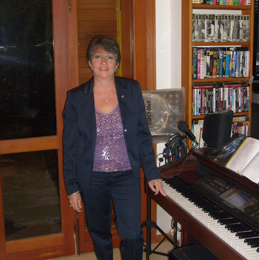 Nancy Lombardo Photo 40