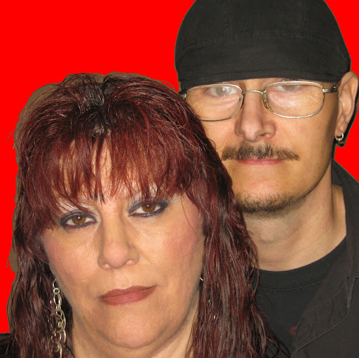 Bobbie Thompson Photo 12