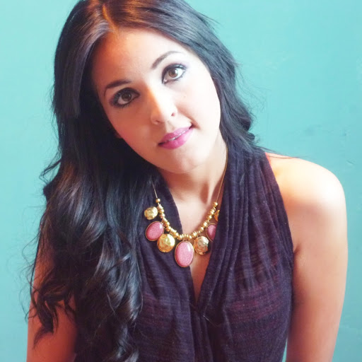 Rebeca Luna Photo 12