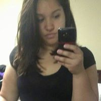 Yesenia Garcia Photo 27