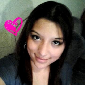 Stephanie Cabrera Photo 33