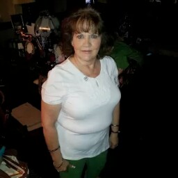 Jodi Tapp Photo 9