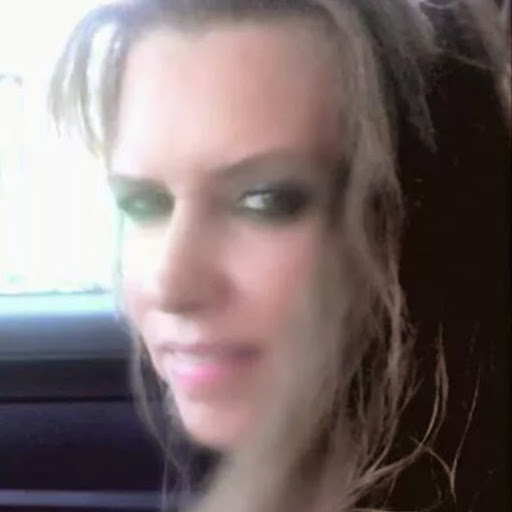 Elizabeth Mcgee Photo 36