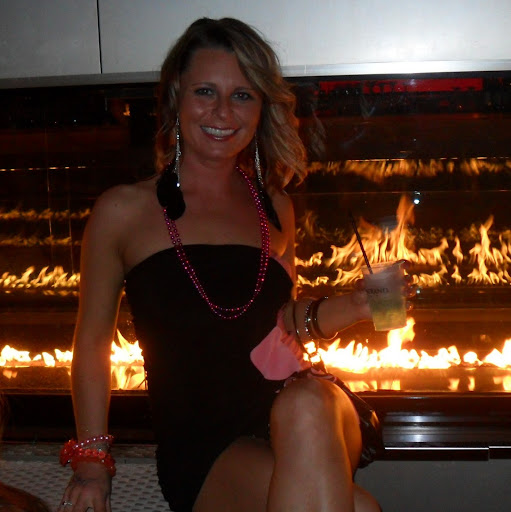 Heather Carey Photo 10