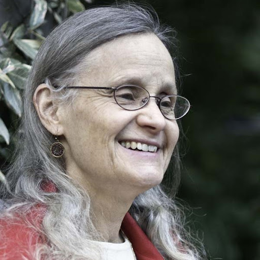 Ellen Ramsey Photo 33