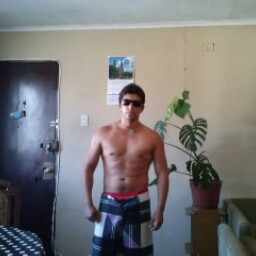 Robin Castillo Photo 12