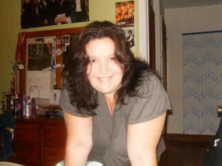 Darla Anderson Photo 8