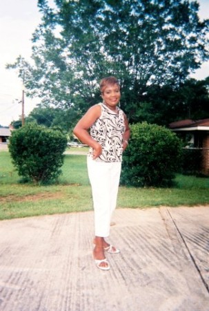 Irene Williams Photo 26