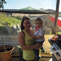 Elizabeth Maloney Photo 28