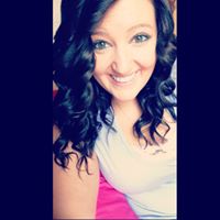 Mikayla Howell Photo 13