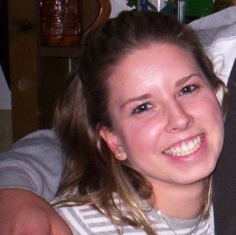 Laura Shultz Photo 5
