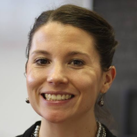 Elizabeth Gallagher Photo 32